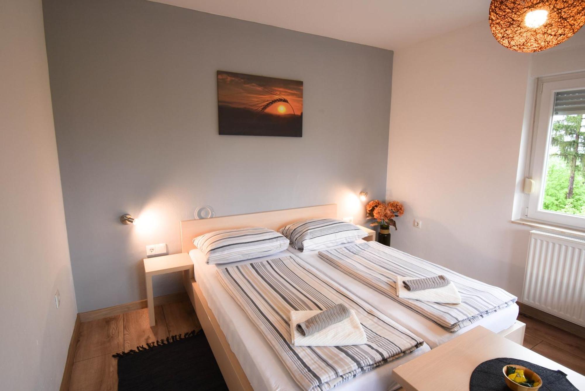 Guesthouse Obitelj Paulic Slunj Zewnętrze zdjęcie